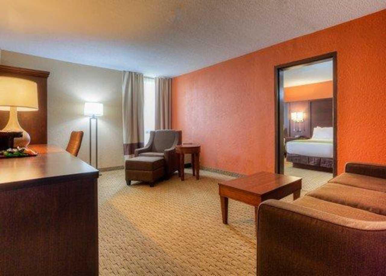 Comfort Inn & Suites Evansville Airport Ngoại thất bức ảnh