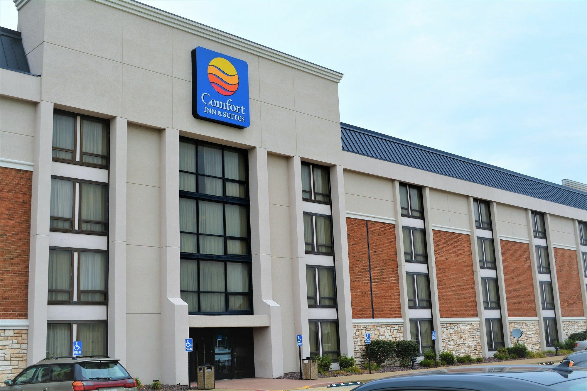 Comfort Inn & Suites Evansville Airport Ngoại thất bức ảnh